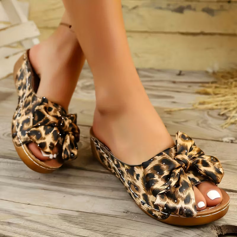 Tamanco Plataforma Leopard Fashion® <br>Alivio Das Dores nos Pés