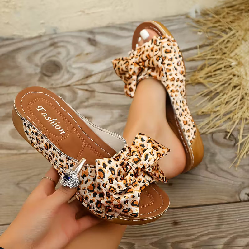Tamanco Plataforma Leopard Fashion® <br>Alivio Das Dores nos Pés